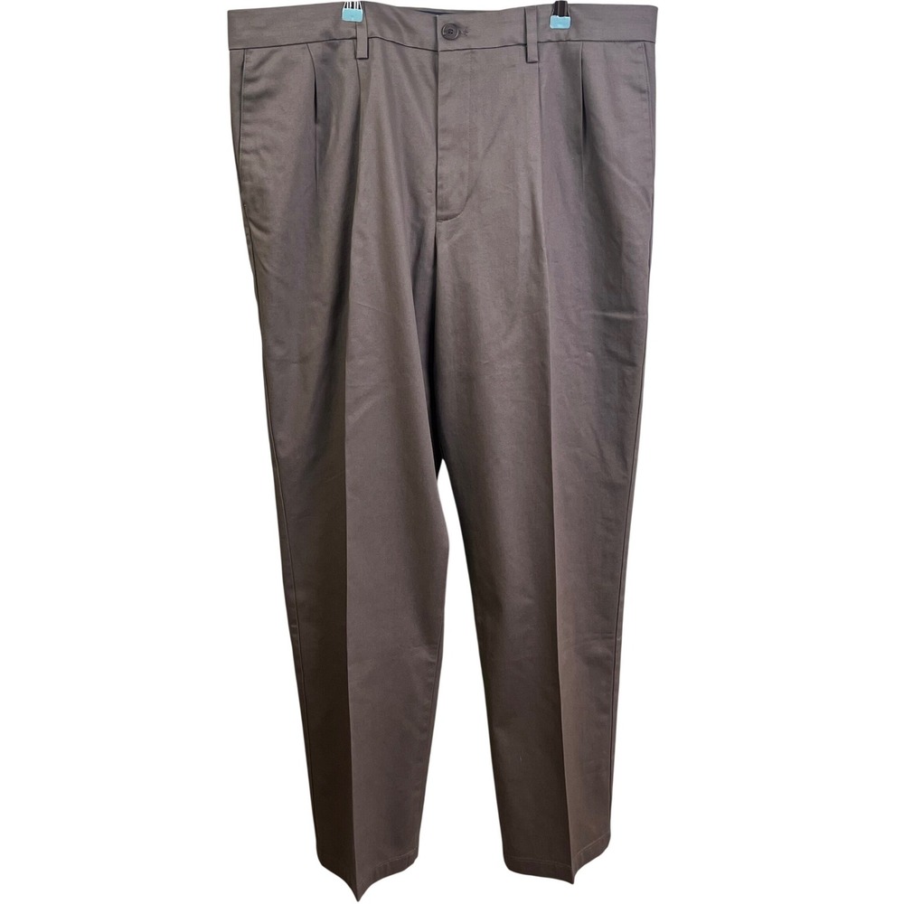 Dockers Classic Fit Pleated Tan Khaki Chino Pants Comfort Flex 38x32 Men's NWT